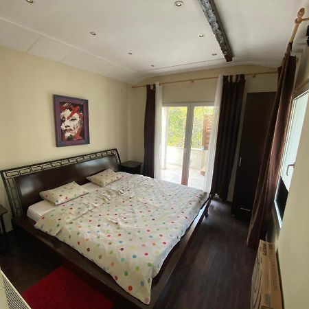 Unionsquare Quietplace Bucureşti Ngoại thất bức ảnh
