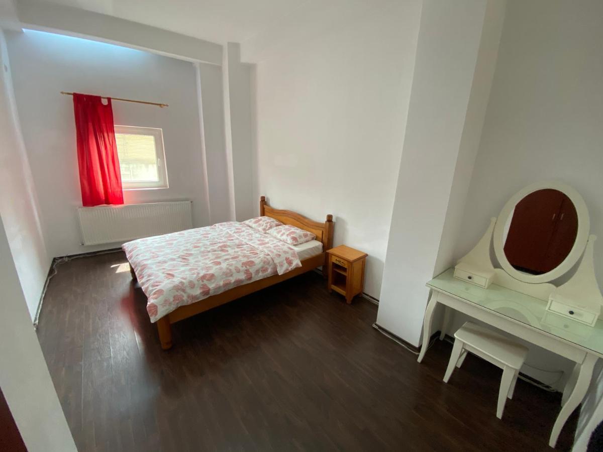 Unionsquare Quietplace Bucureşti Ngoại thất bức ảnh